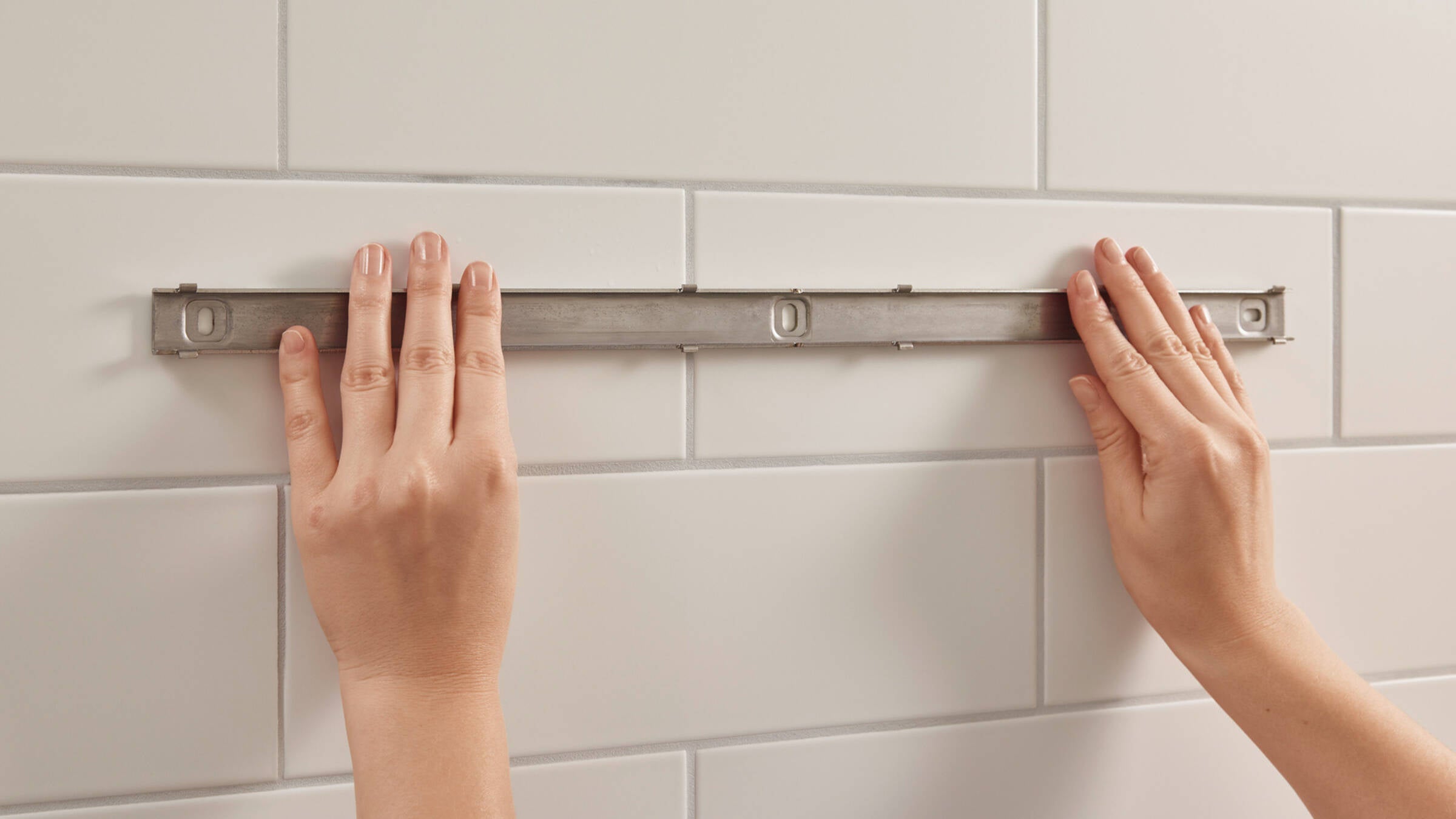 Wallstoris Barra de muro 70 cm Blanco Mate Hansgrohe 27904700 ¡DISPONIBLE PARA ENTREGA INMEDIATA!