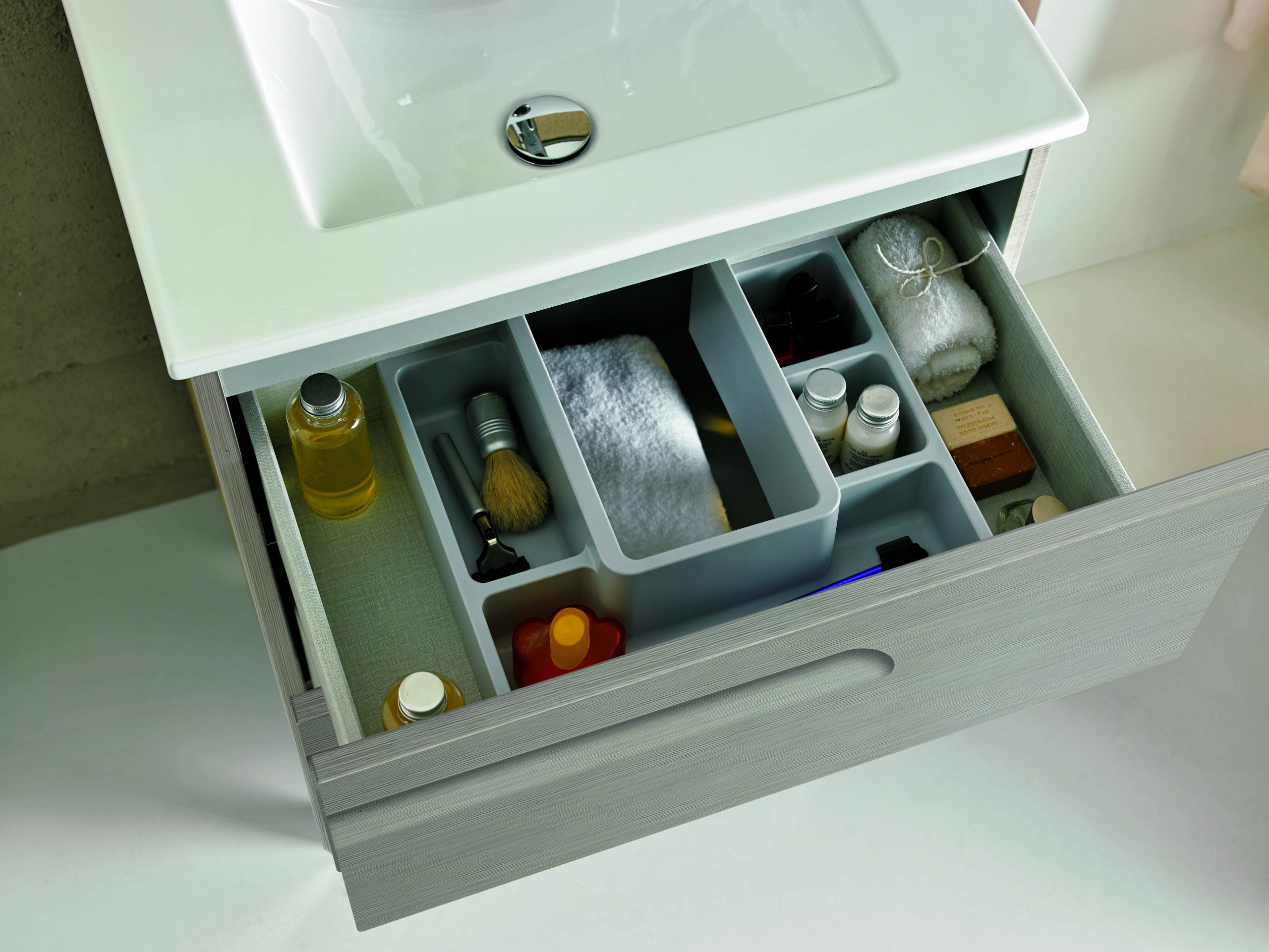 Vitale Gabinete para Baño medidas 60x46 cm Laca Brillo Blanco con Lavabo y Espejo. PRECIOS ESPECIALES PARA PROYECTOS